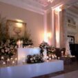 White gloss head table